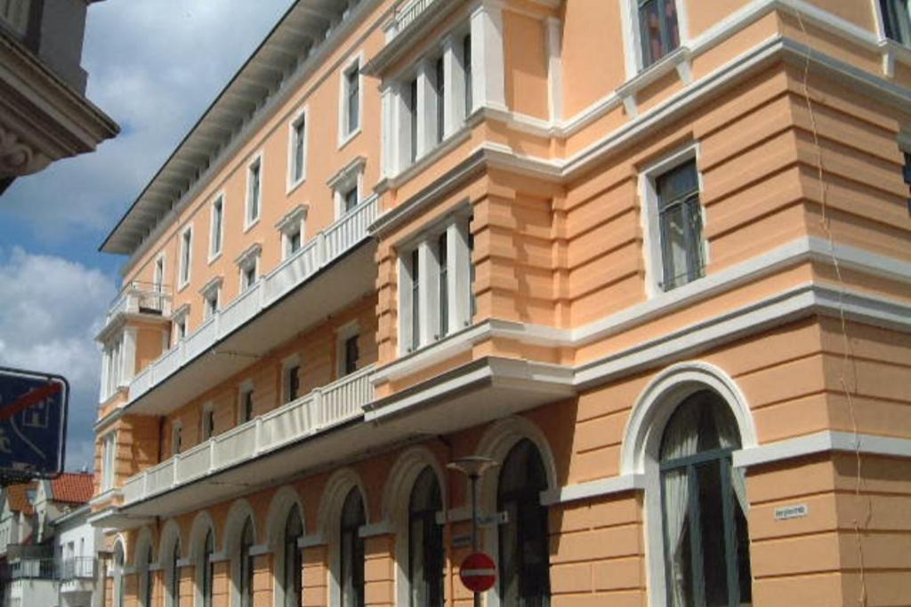 Berringer Dorsch, Direkt Am Strand Росток Экстерьер фото